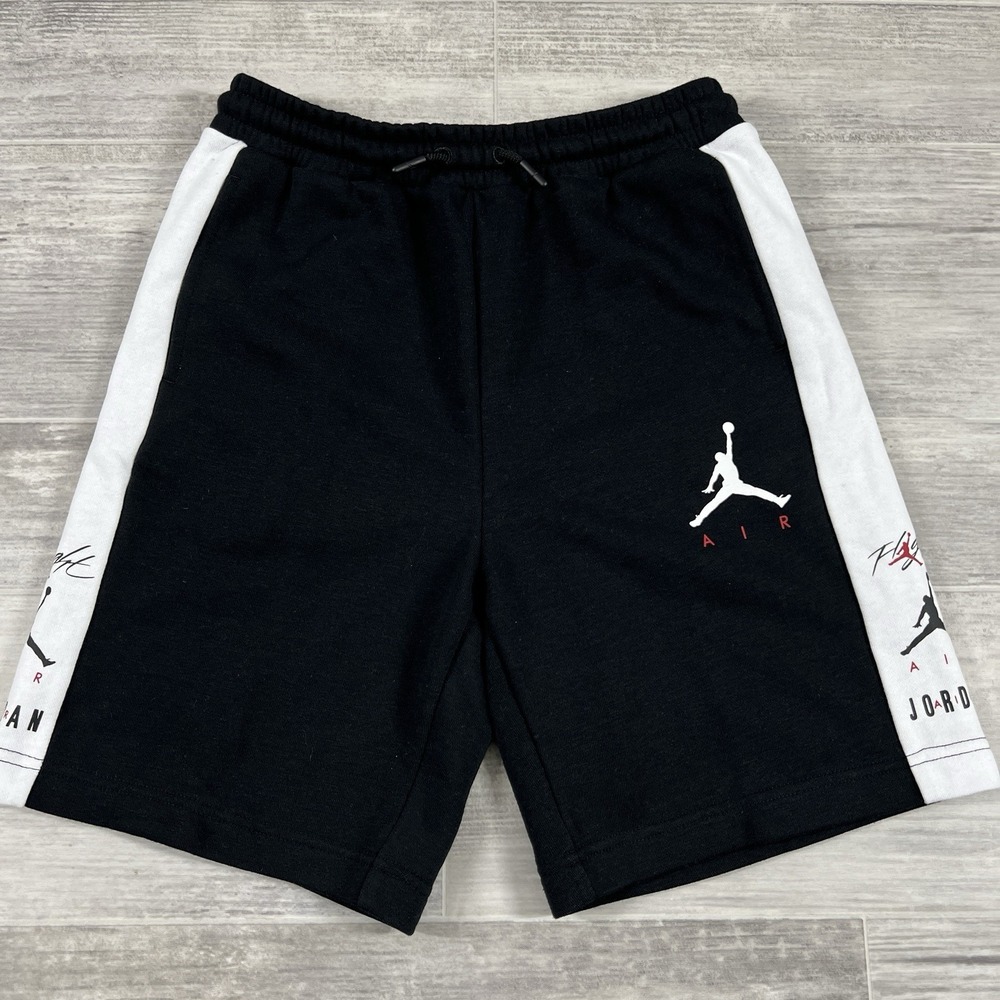 Boys Nike Air Jordan Black/White‎ Shorts Relaxed Fit Size Large Style 95B499-023